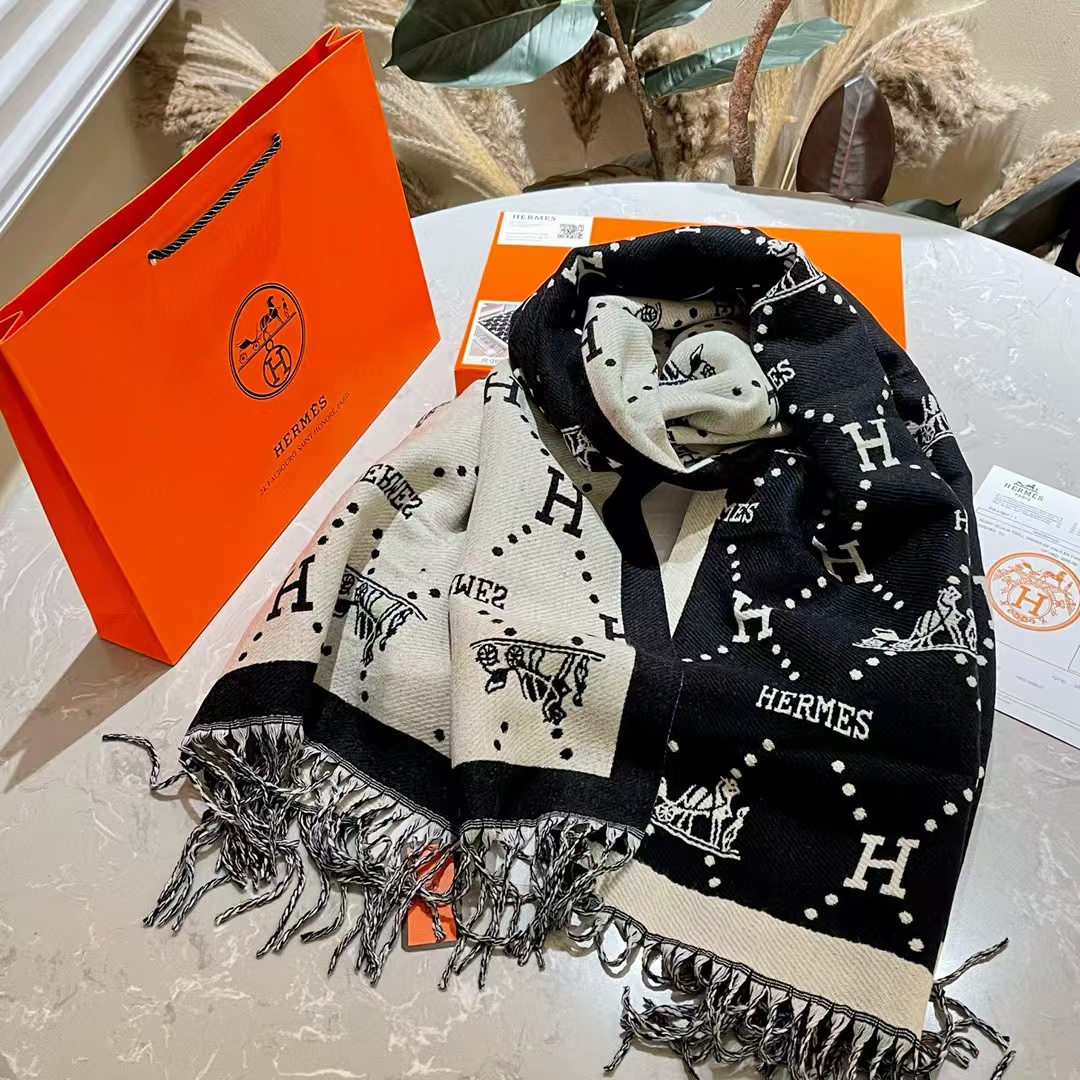 HEMRE5 クラシック フリンジ付きカシミヤ スカーフ【50％割引+送料無料】