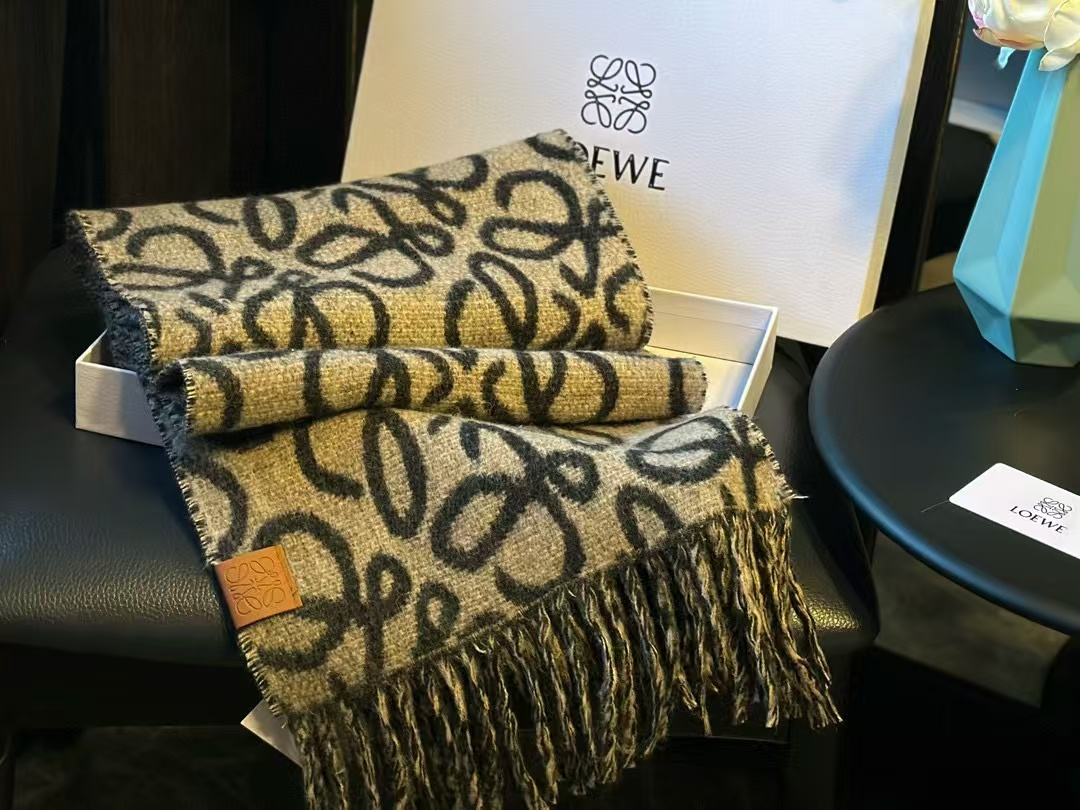 L0WEW フリンジ付きカシミヤスカーフ【50％割引+送料無料】