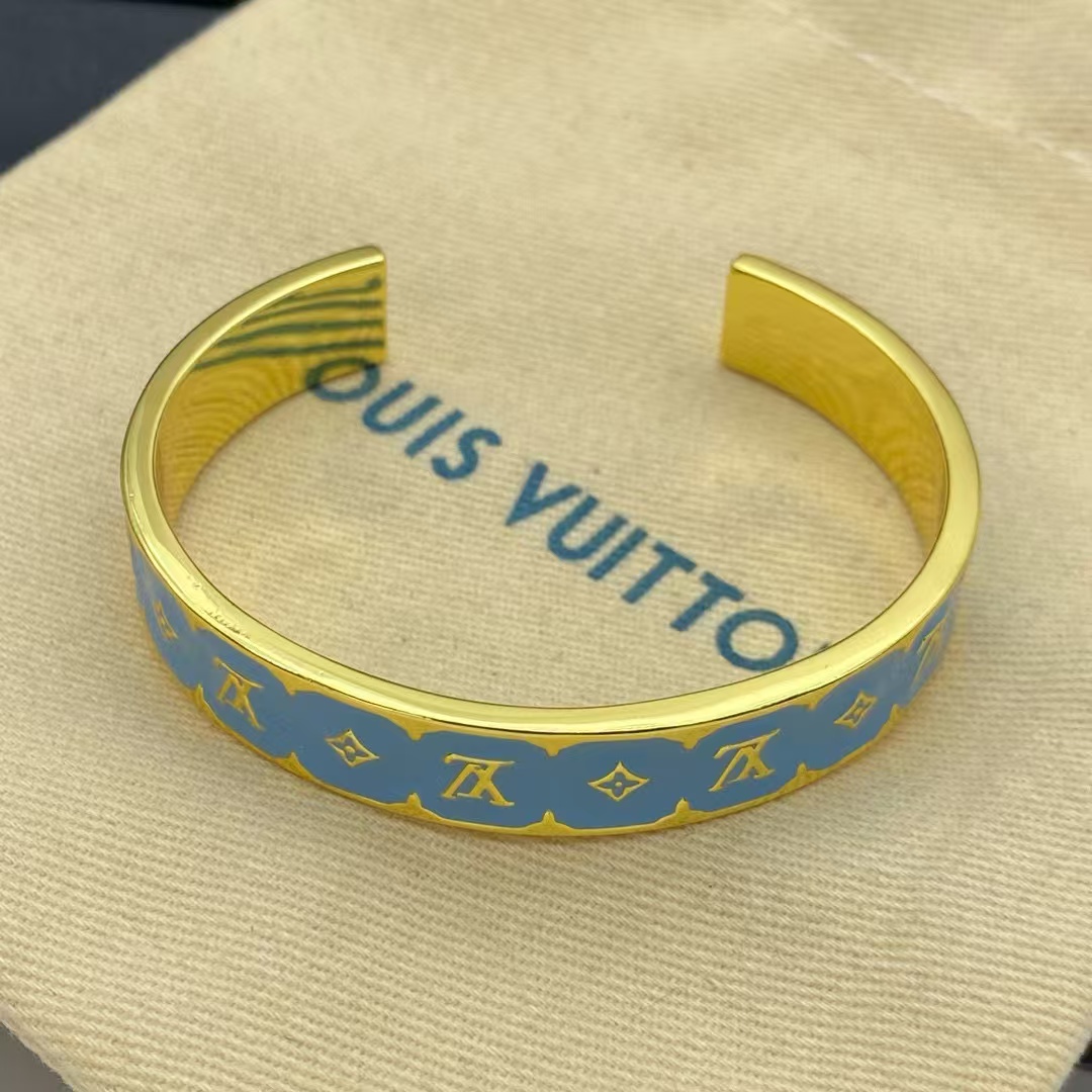 LV 四つ葉のクローバー オープンブレスレット【50％割引+送料無料】