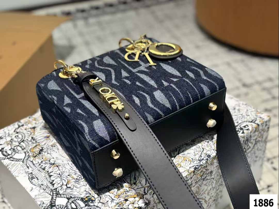 DI0R Ladyハンドバッグ【50％割引+送料無料】