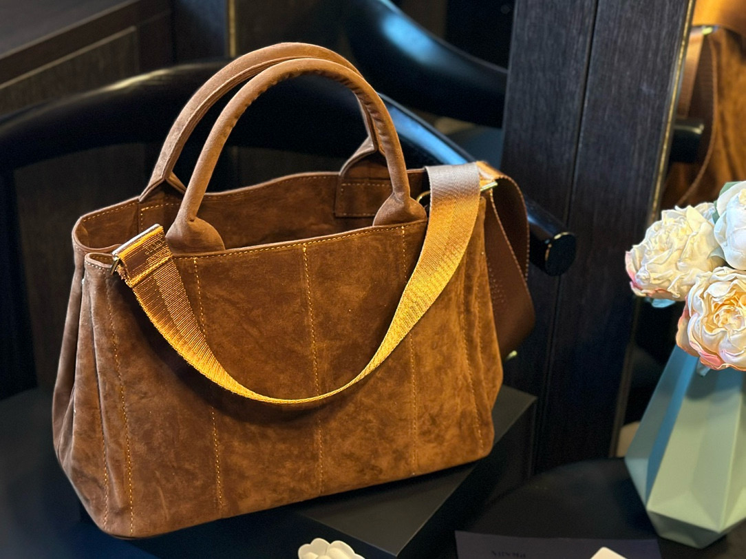 PR4DA 鹿革ショッピングバッグ【50％割引+送料無料】