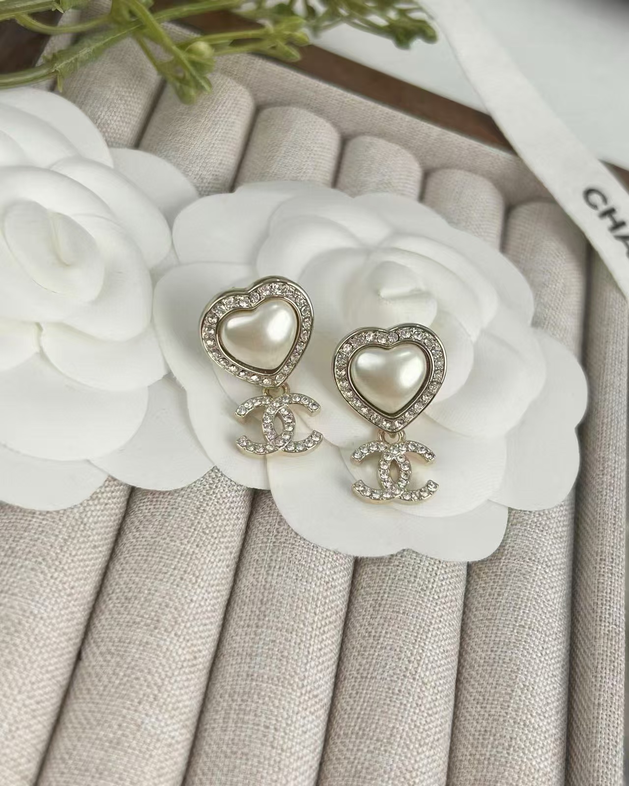 CHANE1 ピーチハート ダブルロゴ ピアス【50％割引+送料無料】