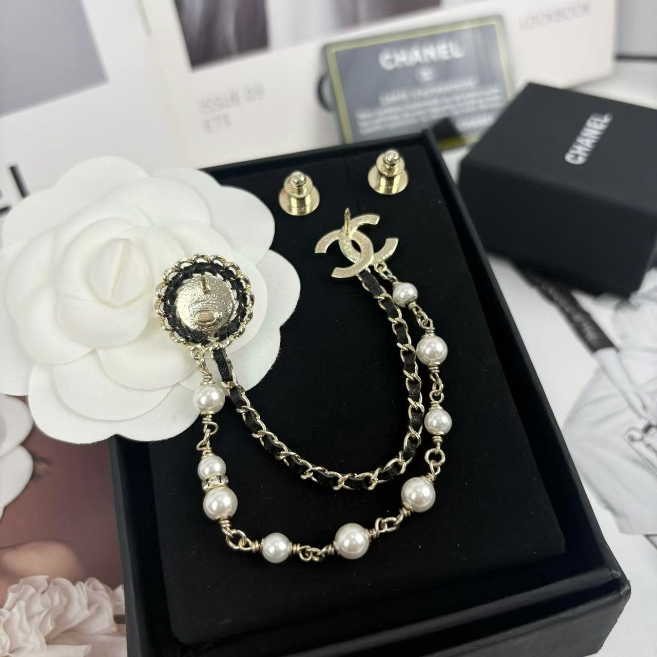 CHANE1 パールリンクブローチ【50％割引+送料無料】