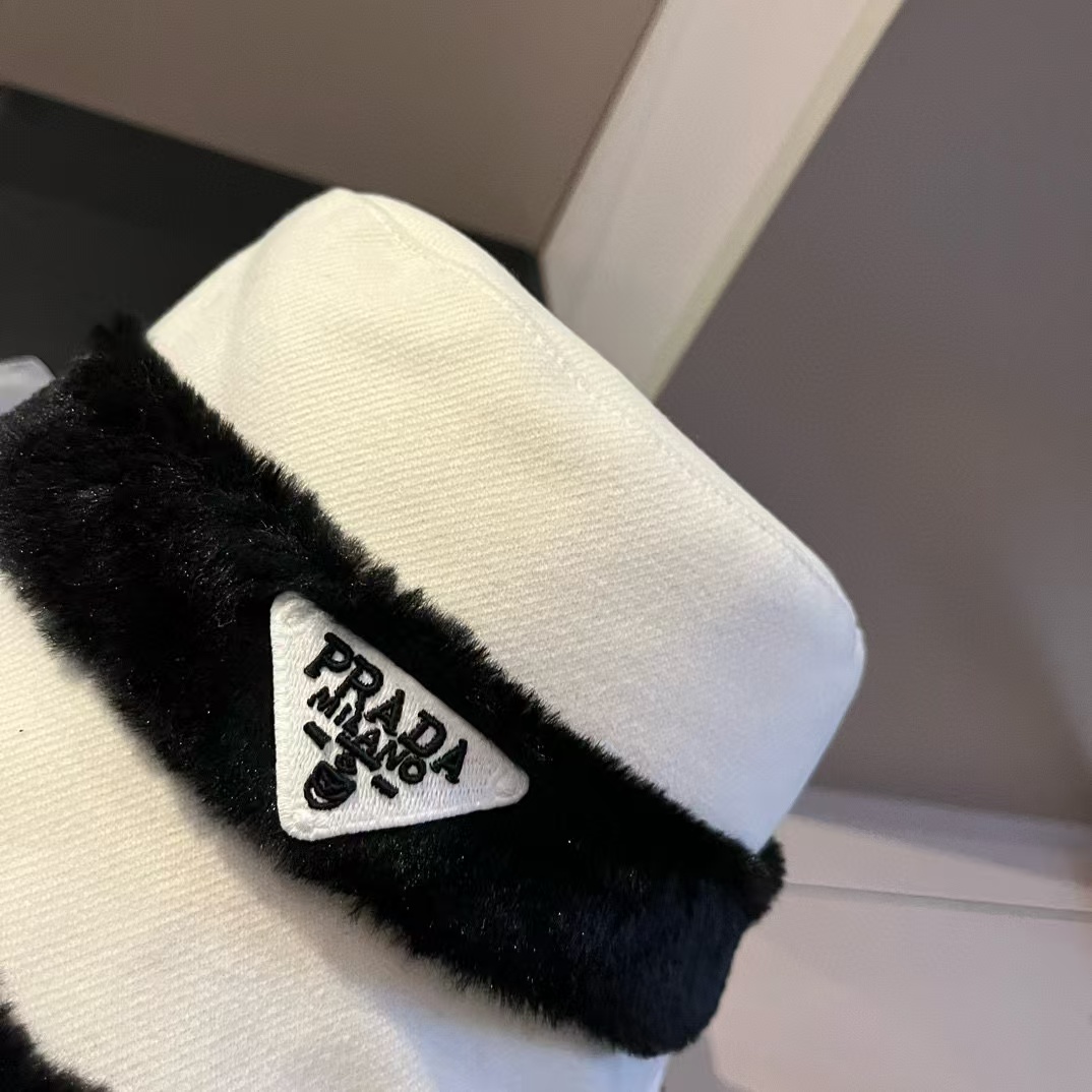 PR4DA トライアングルロゴ カラーブロック ウールバケットハット【50％割引+送料無料】