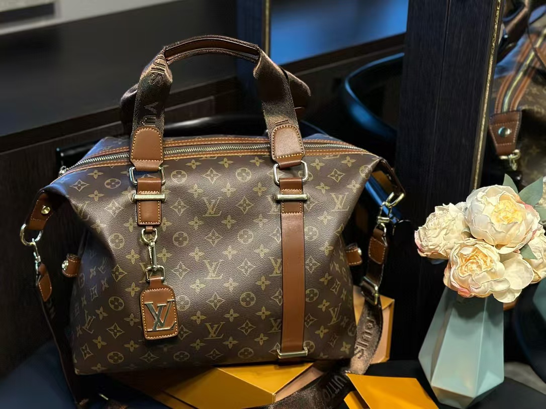 LV老眼用ユニセックストラベルバッグ【50％割引+送料無料】