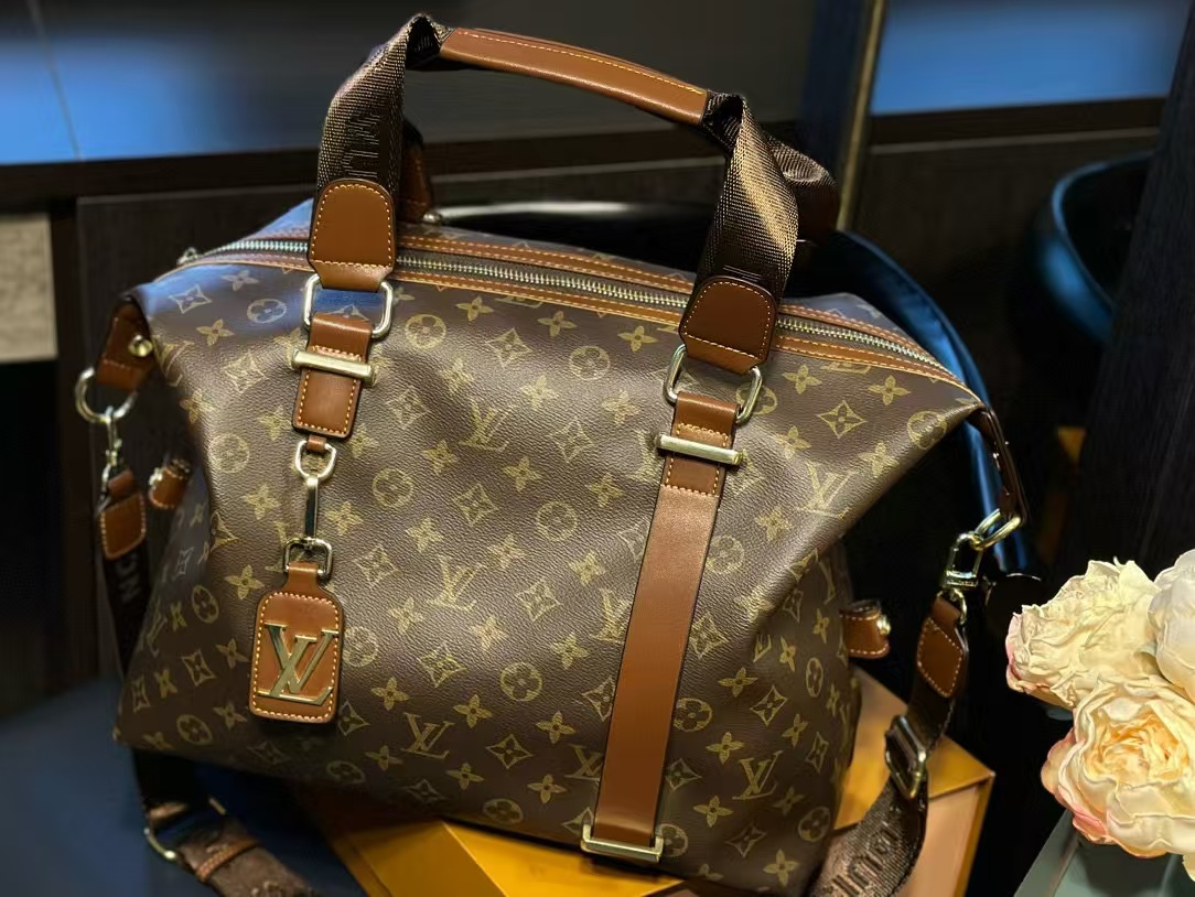 LV老眼用ユニセックストラベルバッグ【50％割引+送料無料】