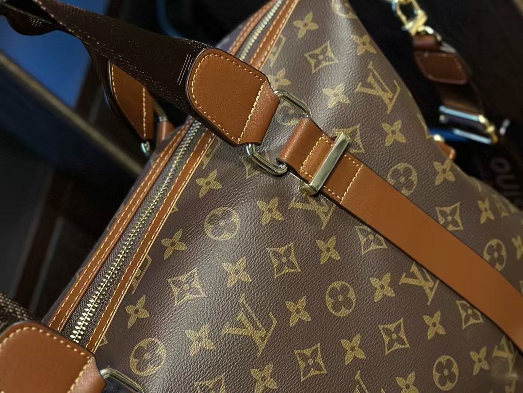 LV老眼用ユニセックストラベルバッグ【50％割引+送料無料】