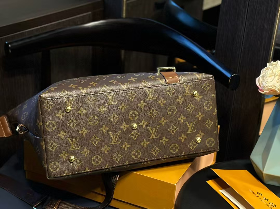 LV老眼用ユニセックストラベルバッグ【50％割引+送料無料】