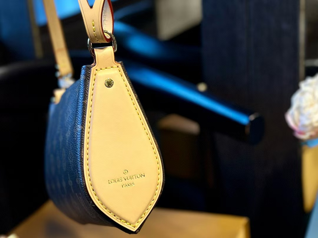 LV老眼キー脇下バッグ【50％割引+送料無料】