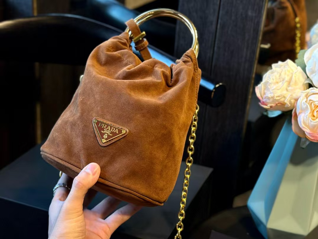 PR4DA チェーンバックスキンバケットバッグ【50％割引+送料無料】