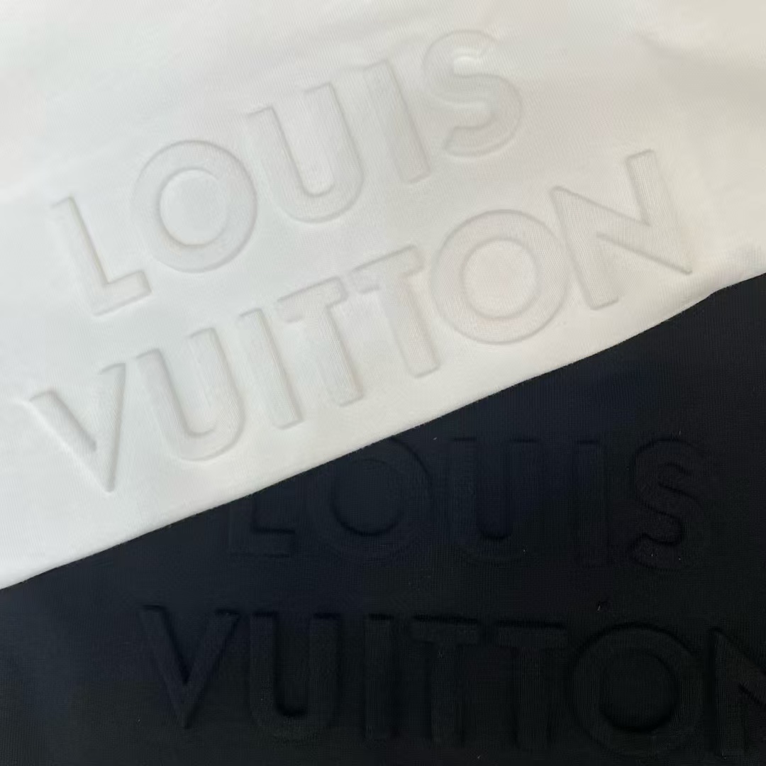 LVエンボス立体レターTシャツ【50％割引+送料無料】
