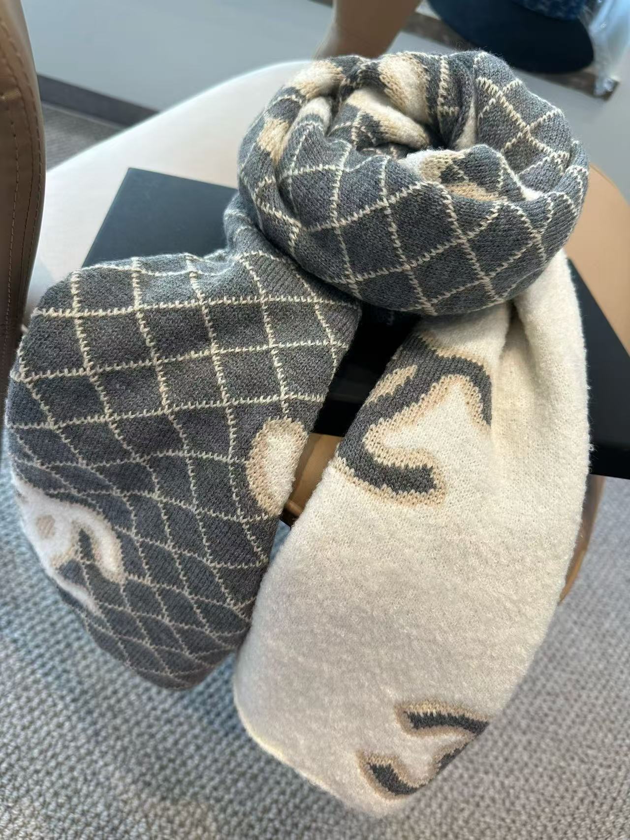 CHANE1 刺繍チェック柄ショール【50％割引+送料無料】