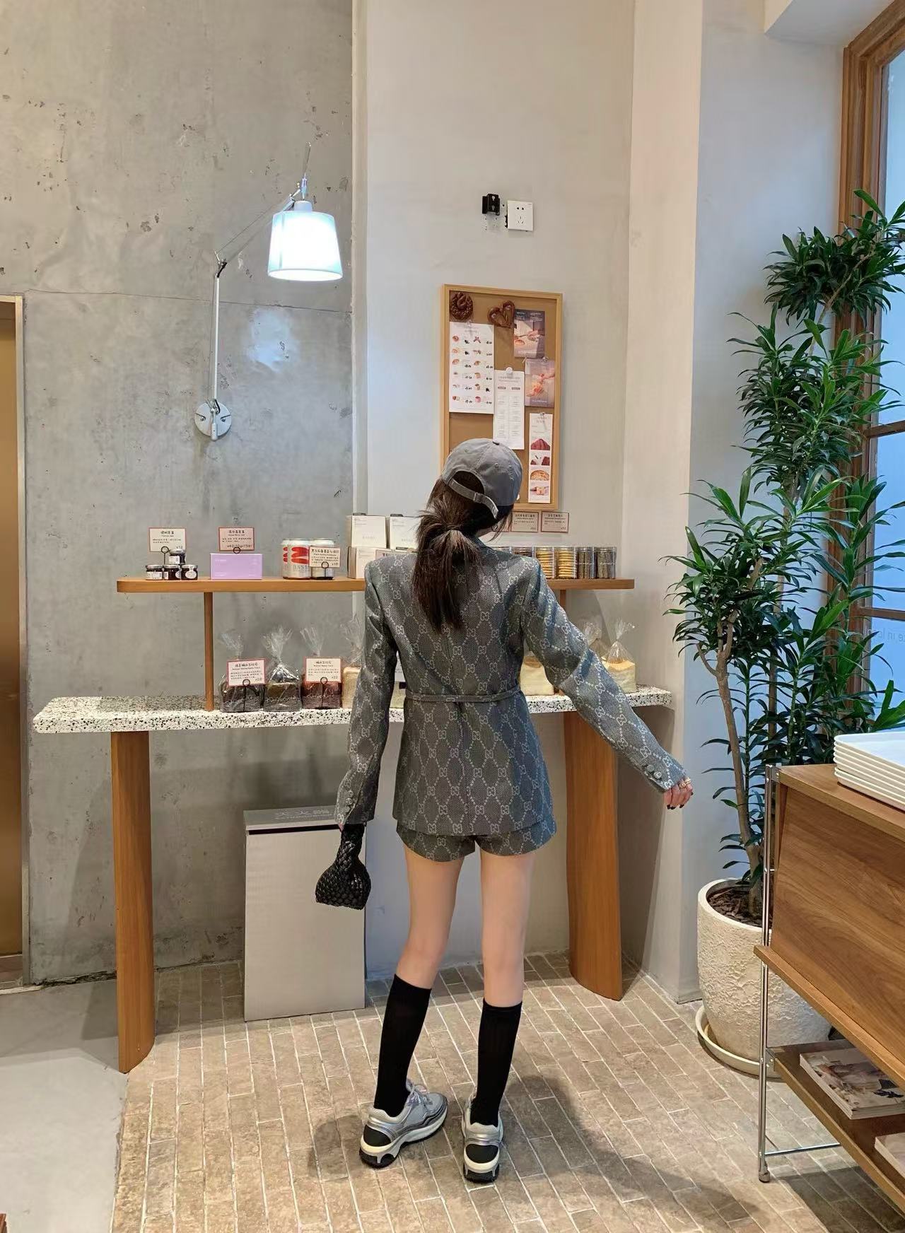 GUCC1 ジャガードデニムジャケット+ショーツ2点セット【50％割引+送料無料】