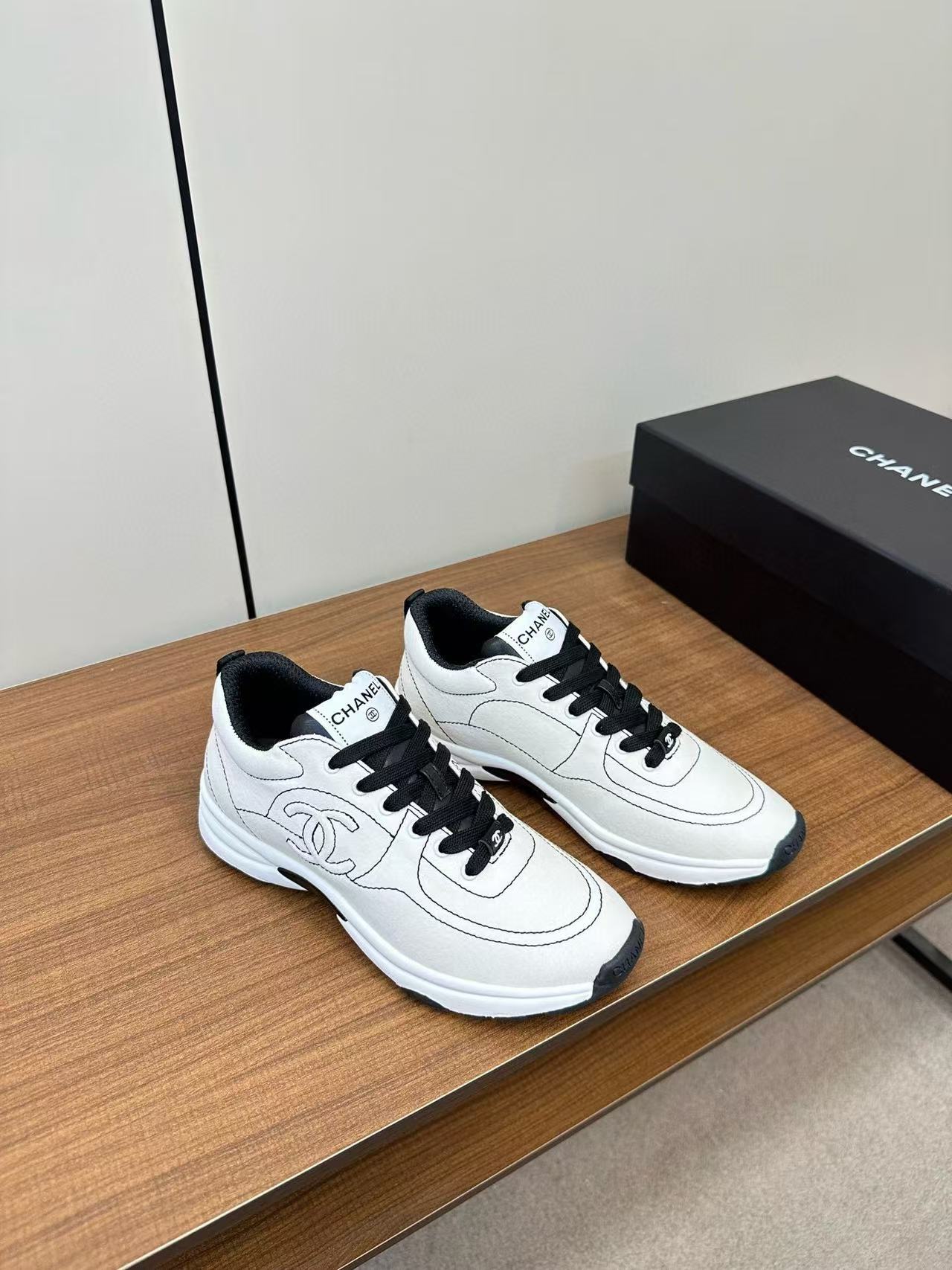 CHANE1 高品質レースアップカジュアルシューズ【50％割引+送料無料】