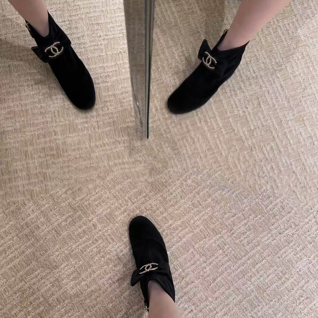 CHANE1 高品質ベルベット ダブルC ショートブーツ【50％割引+送料無料】