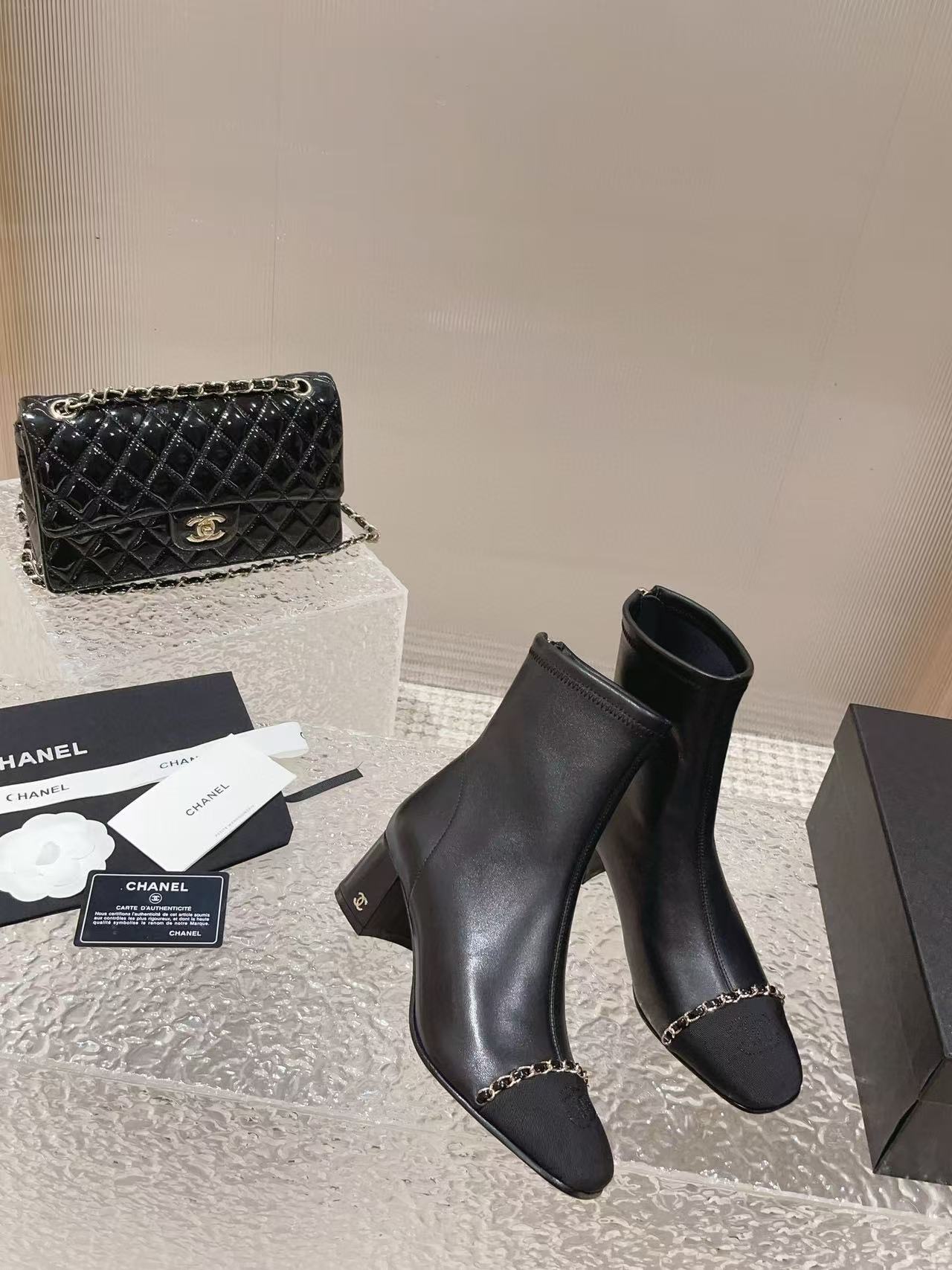 CHANE1 高品質カラーマッチングチェーンハイヒールブーツ【50％割引+送料無料】