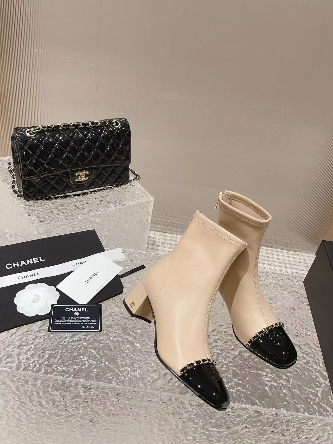 CHANE1 高品質カラーマッチングチェーンハイヒールブーツ【50％割引+送料無料】