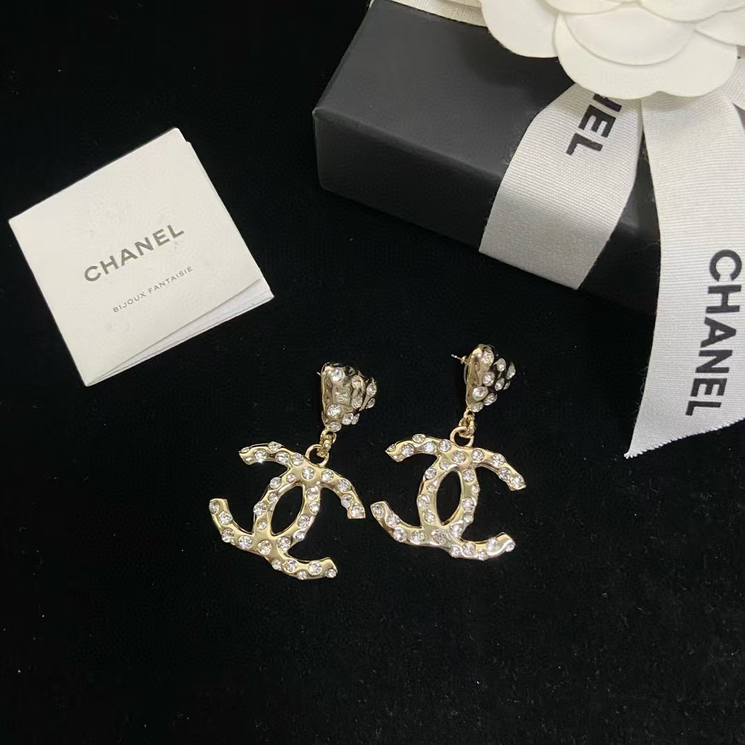 CHANE1 ダブルC ピーチハート ピアス【50％割引+送料無料】