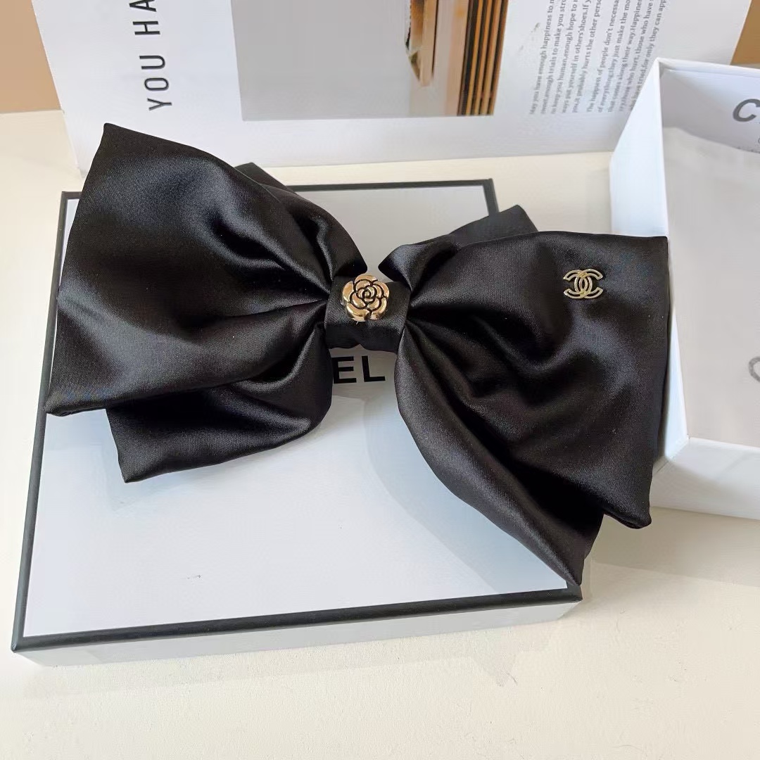 CHANE1 カメリア ヘアクリップ【50％割引+送料無料】