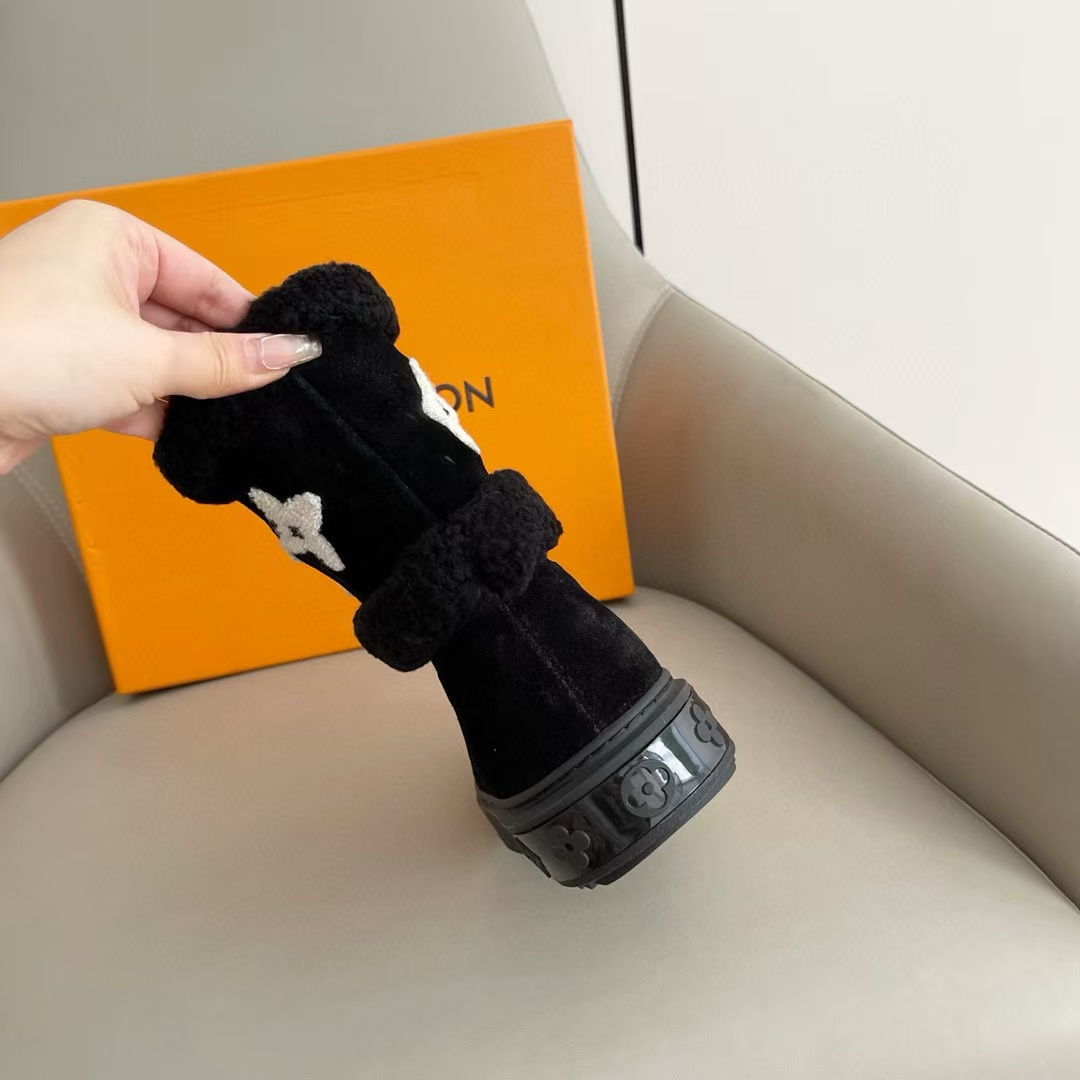 LV高品質ファー一体型スノーブーツ【50％割引+送料無料】