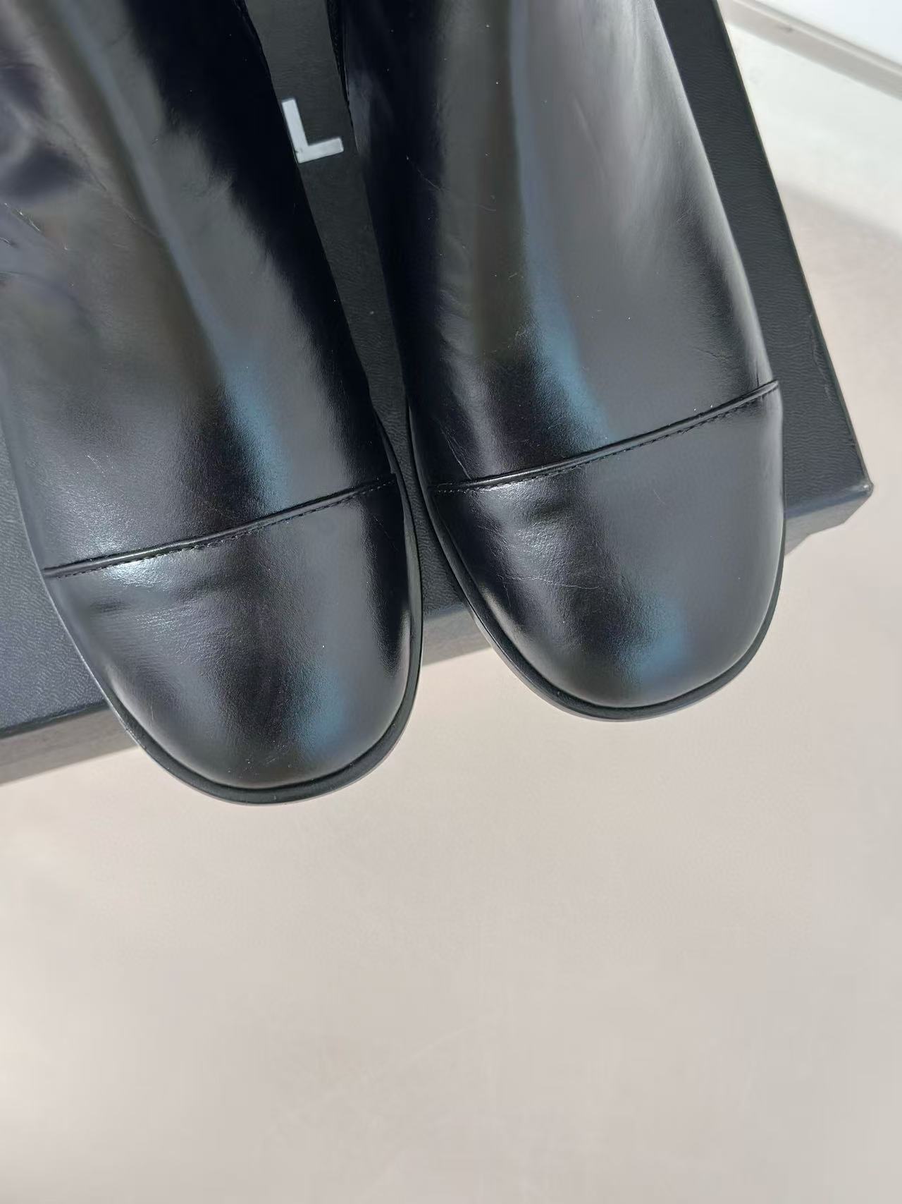 CHANE1 高品質ダブルCレター太ヒールブーツ【50％割引+送料無料】