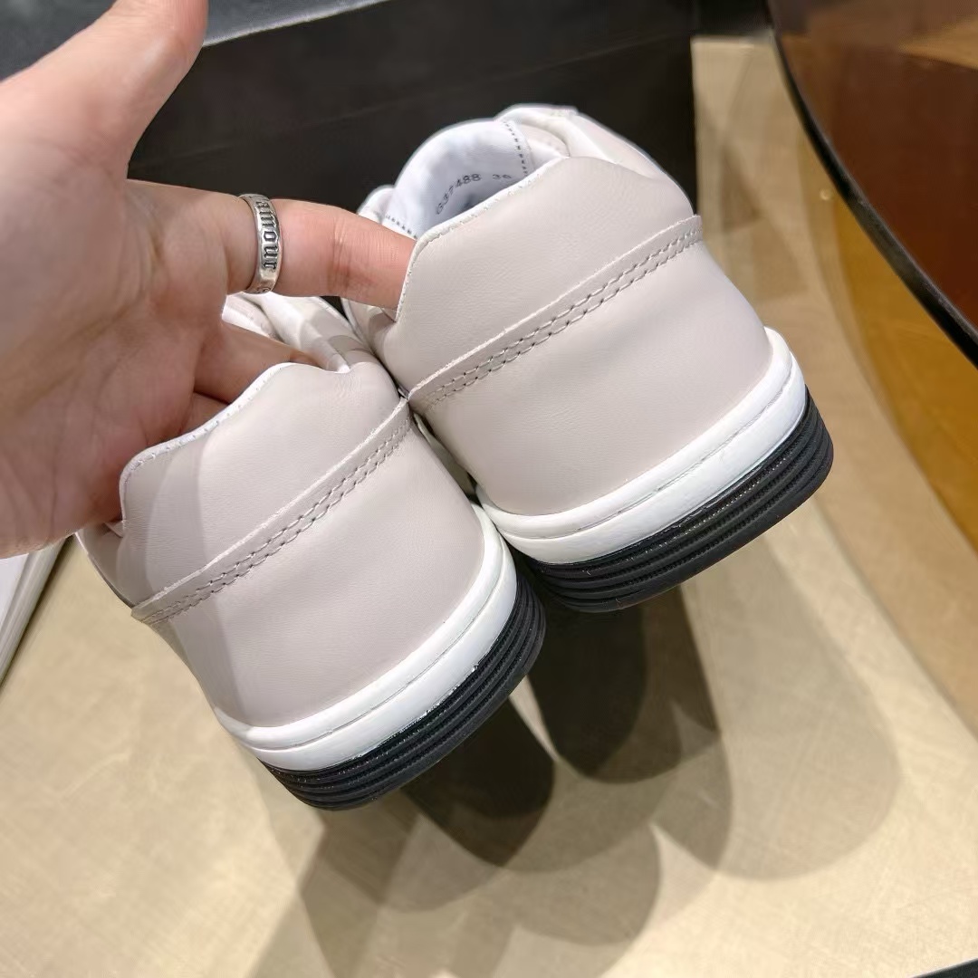 CHANE1 高品質牛革カジュアルシューズ【50％割引+送料無料】