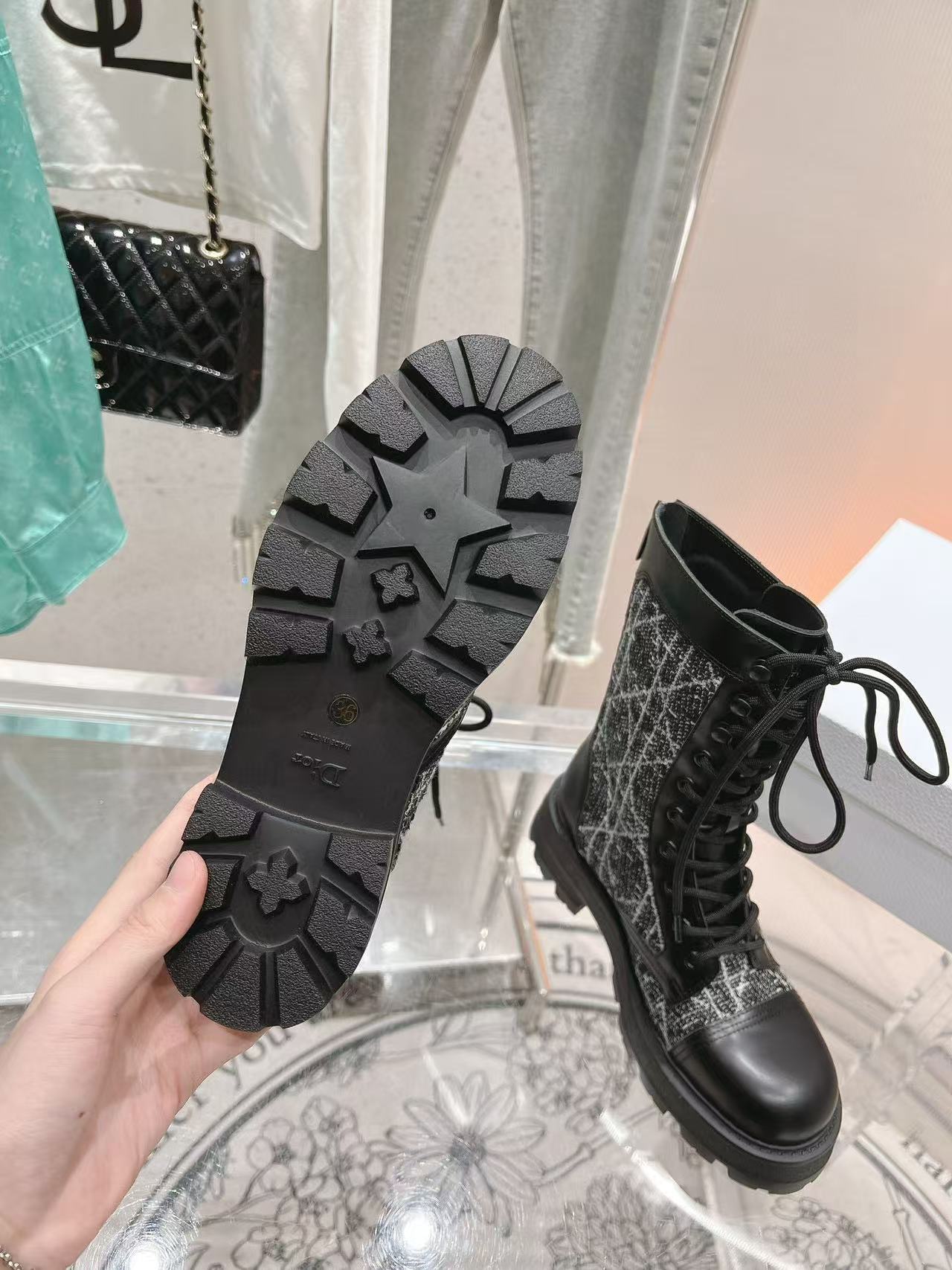 DI0R 高品質レースアップブーツ【50％割引+送料無料】