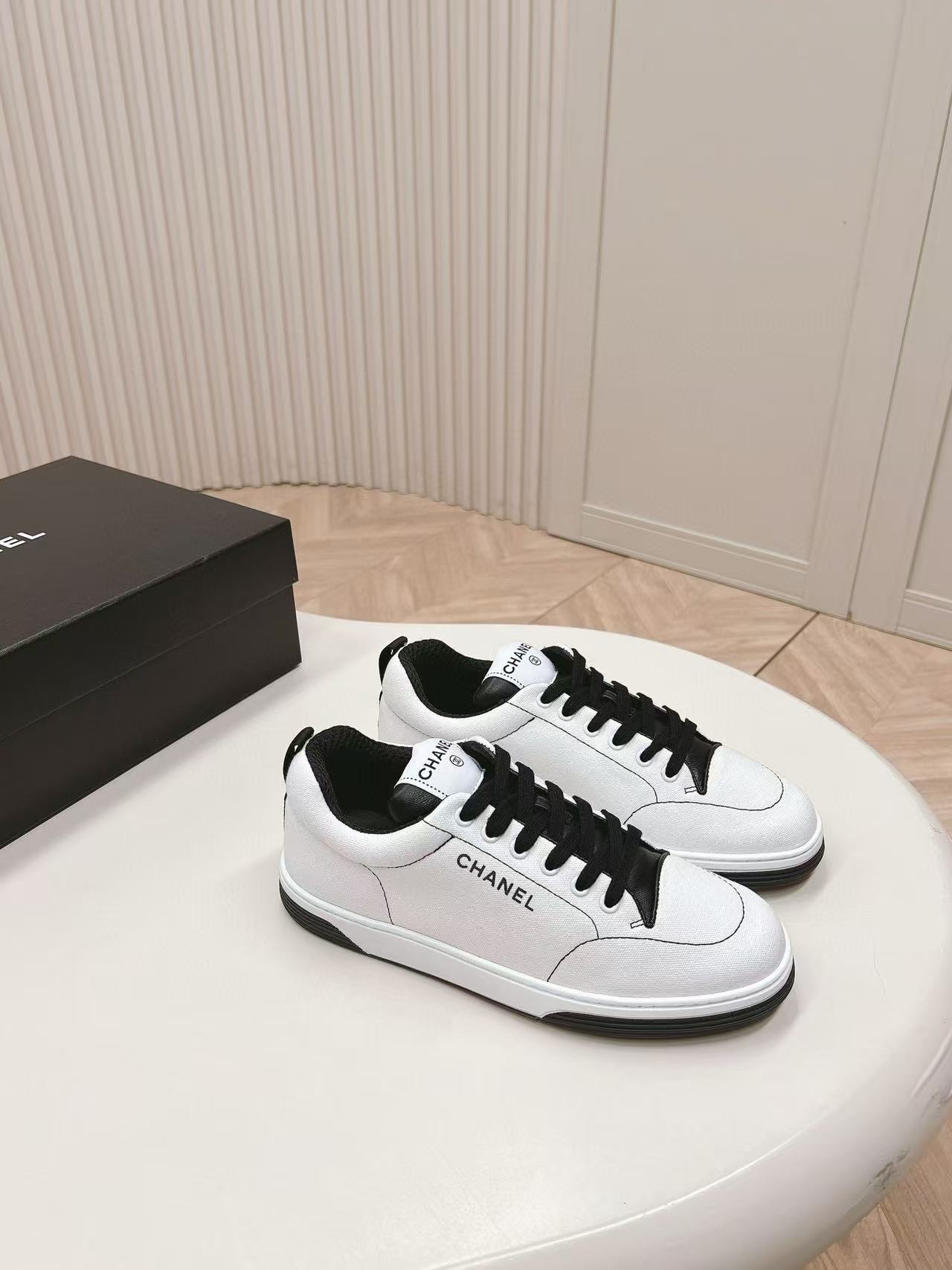 CHANE1 高品質シンプル白黒カジュアルシューズ【50％割引+送料無料】