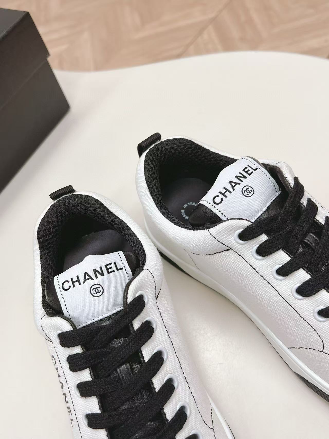 CHANE1 高品質シンプル白黒カジュアルシューズ【50％割引+送料無料】