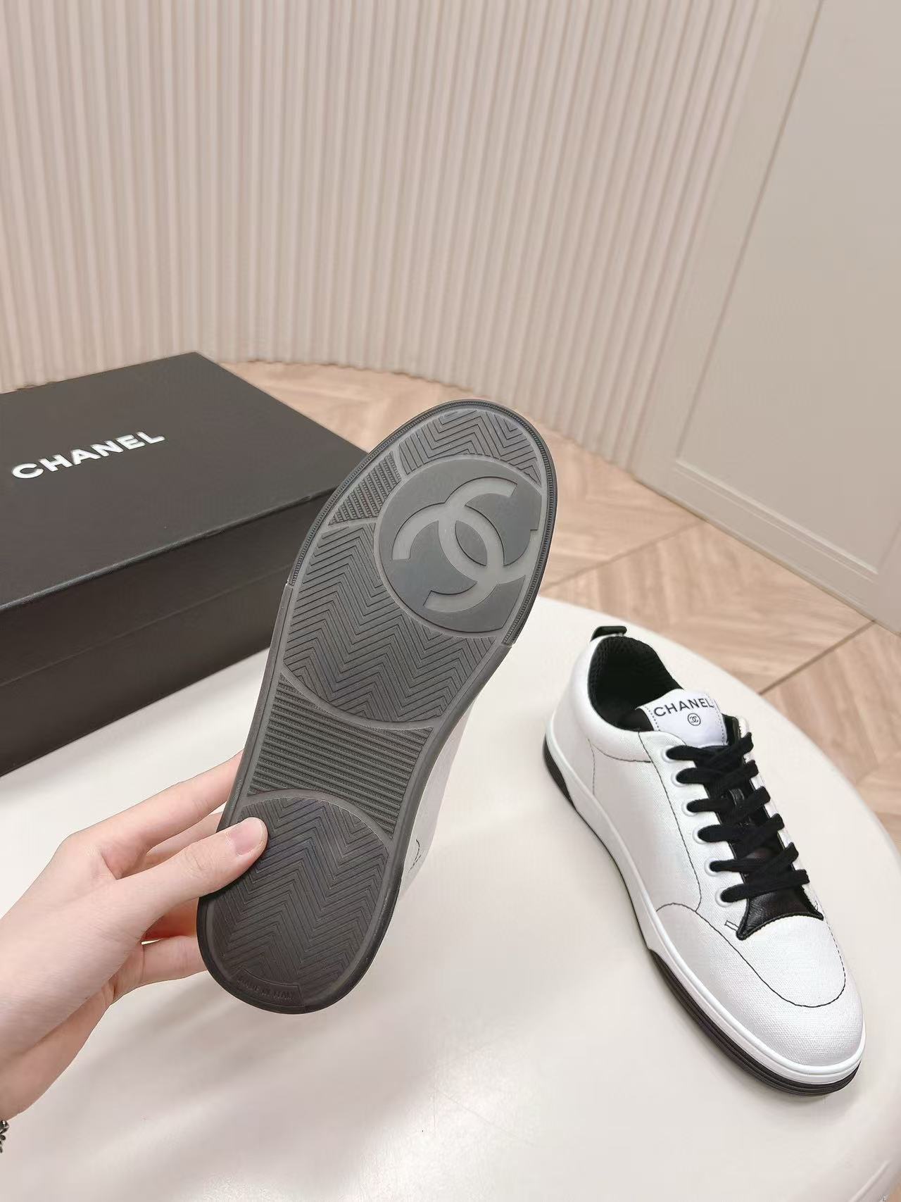 CHANE1 高品質シンプル白黒カジュアルシューズ【50％割引+送料無料】