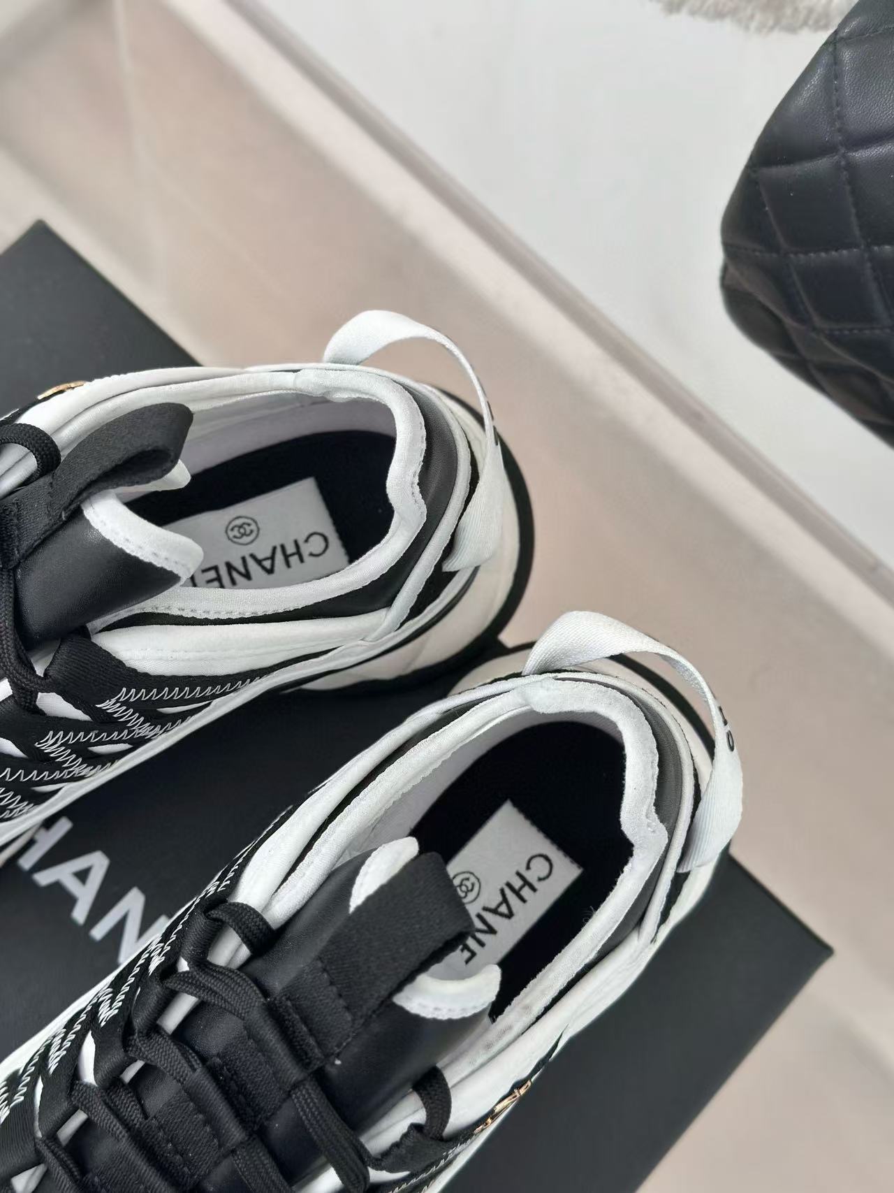 CHANE1 高品質クラシックスニーカー【50％割引+送料無料】