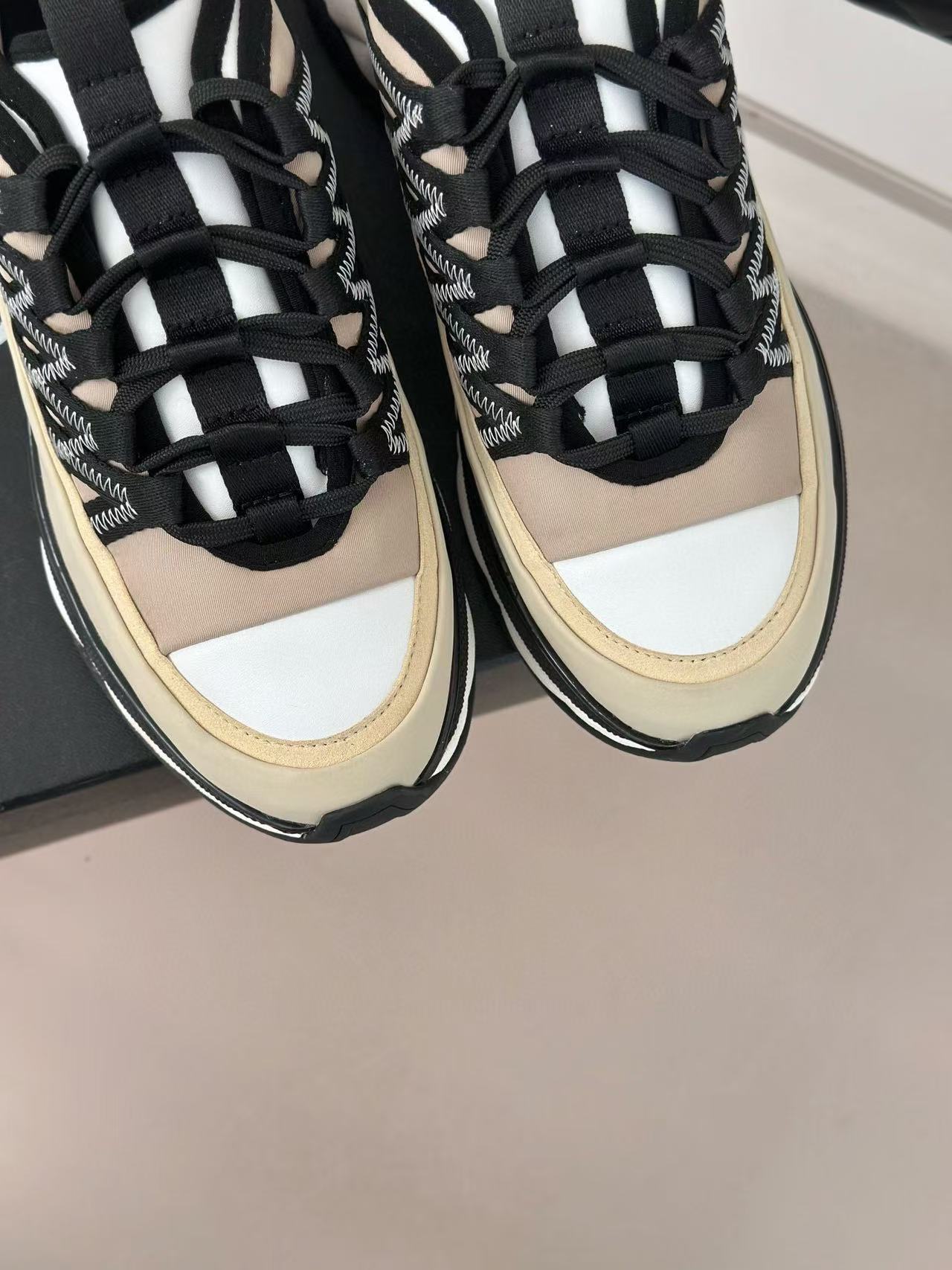 CHANE1 高品質クラシックスニーカー【50％割引+送料無料】