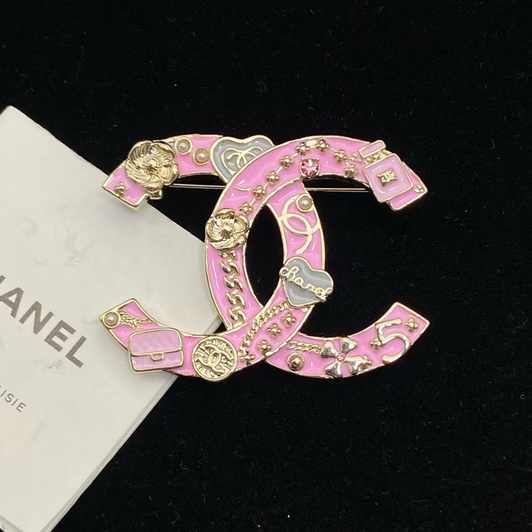 CHANE1 ピンクエナメルブローチ【50％割引+送料無料】
