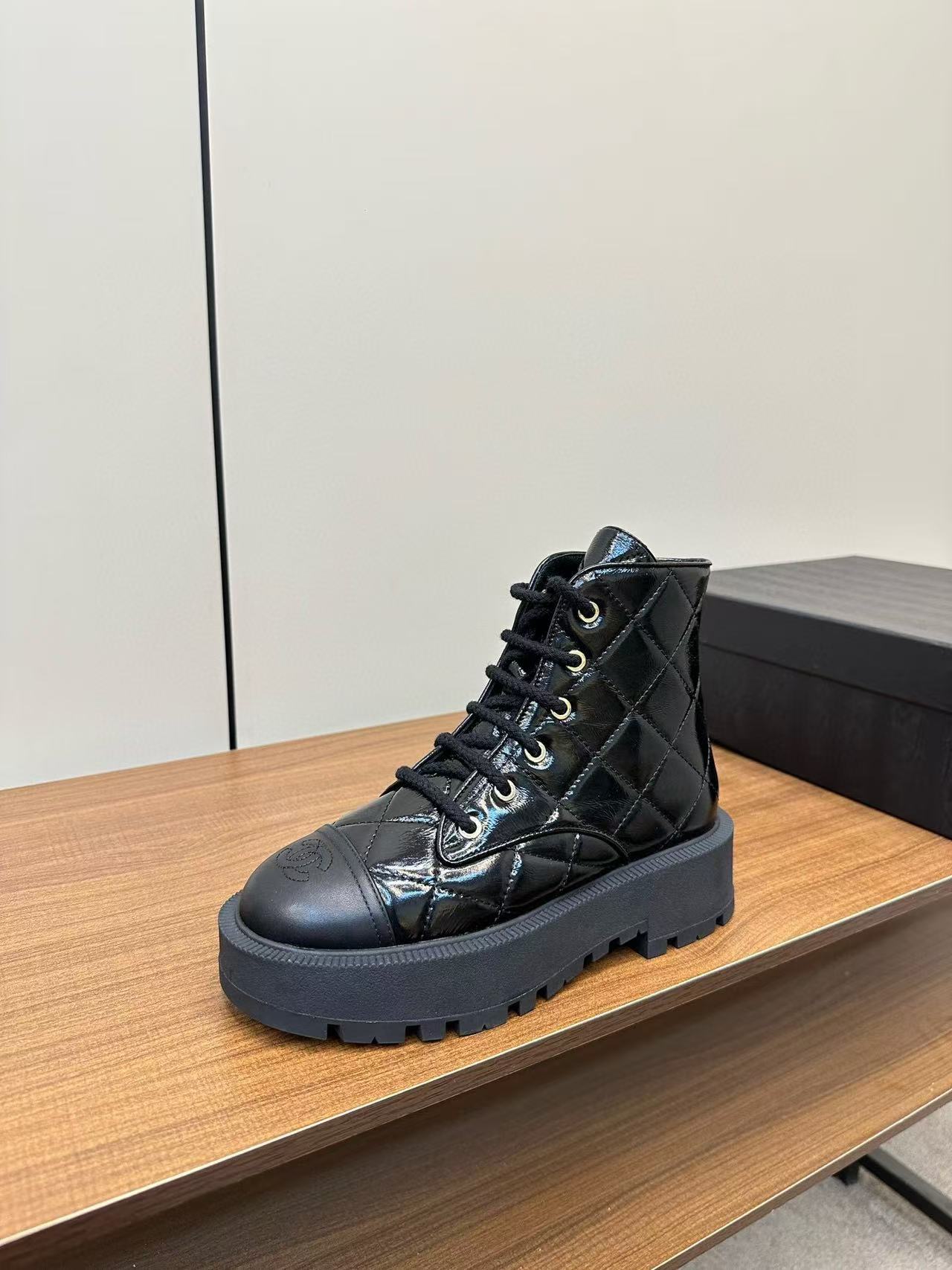 CHANE1高品質レースアッププラットフォームブーツ【50％割引+送料無料】