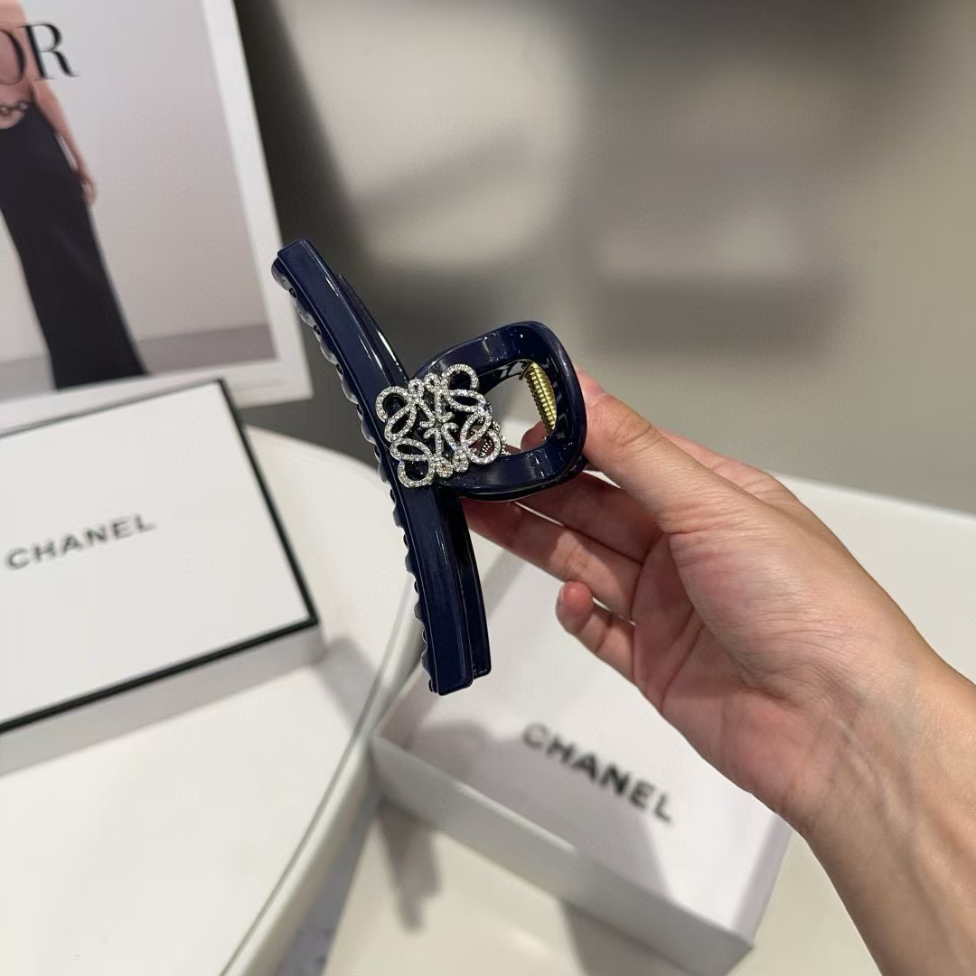 L0WEW ダイヤモンド ヘアクリップ【50％割引+送料無料】