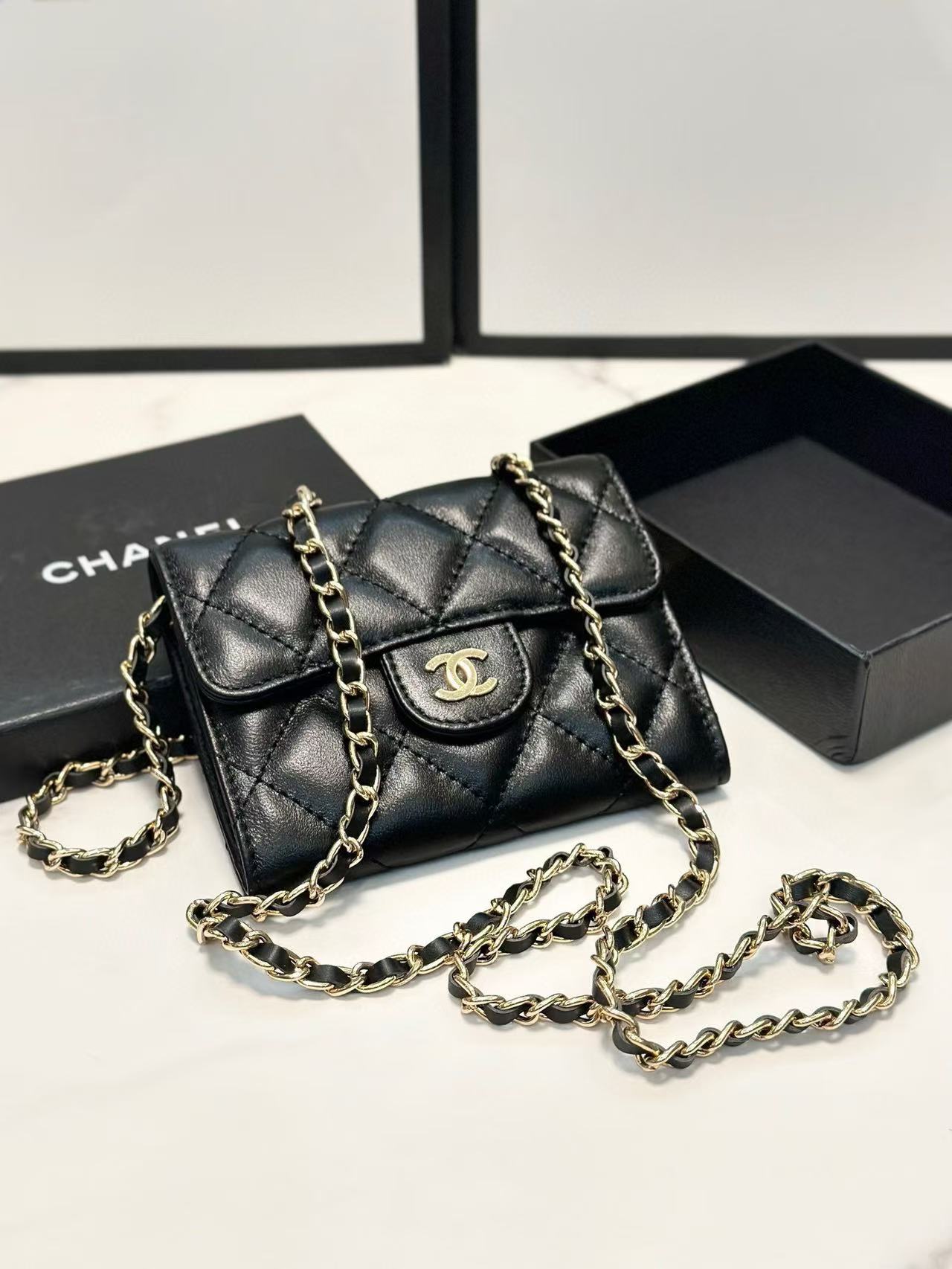 CHANE1 チェーン シープスキン ショルダー クロスボディバッグ【50％割引+送料無料】