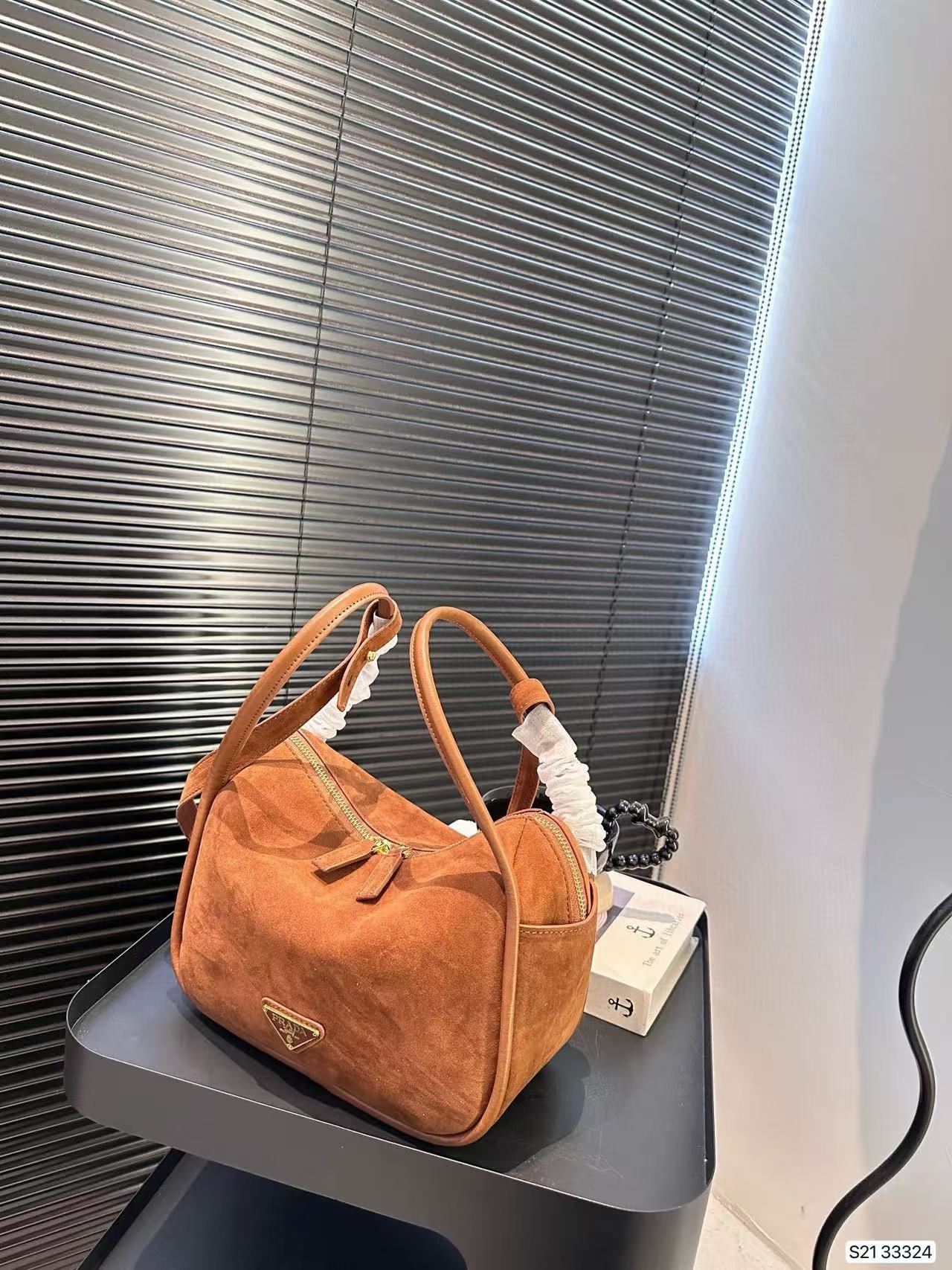 PR4DA ディアスキンハンドバッグ【50％割引+送料無料】