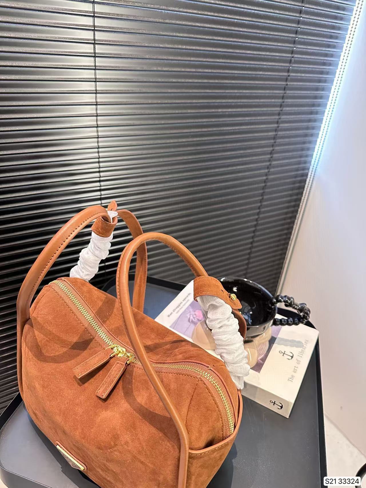 PR4DA ディアスキンハンドバッグ【50％割引+送料無料】