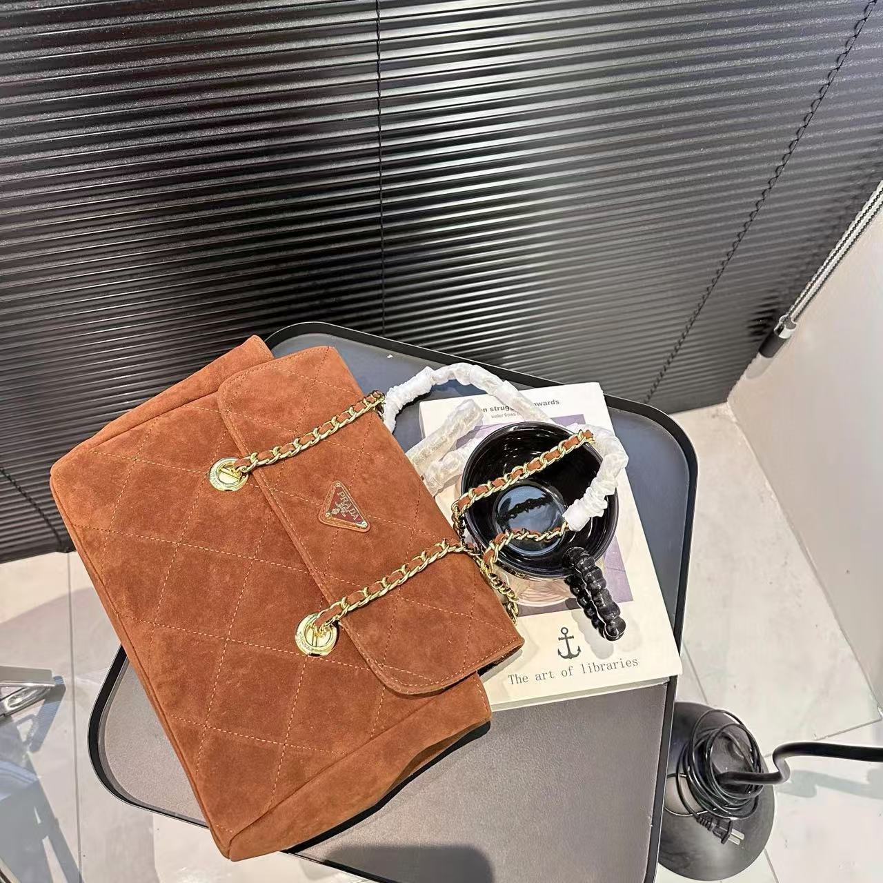 PR4DA ディアスキン チェーン カメラバッグ【50％割引+送料無料】