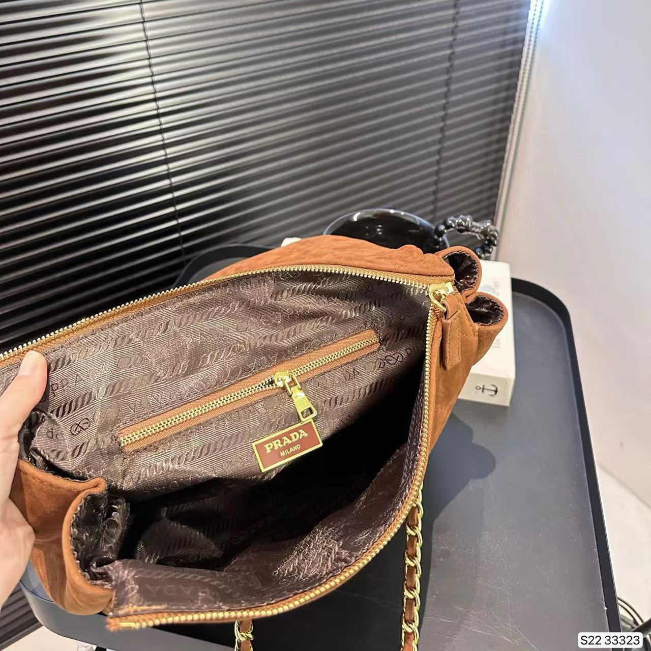 PR4DA ディアスキン チェーン カメラバッグ【50％割引+送料無料】