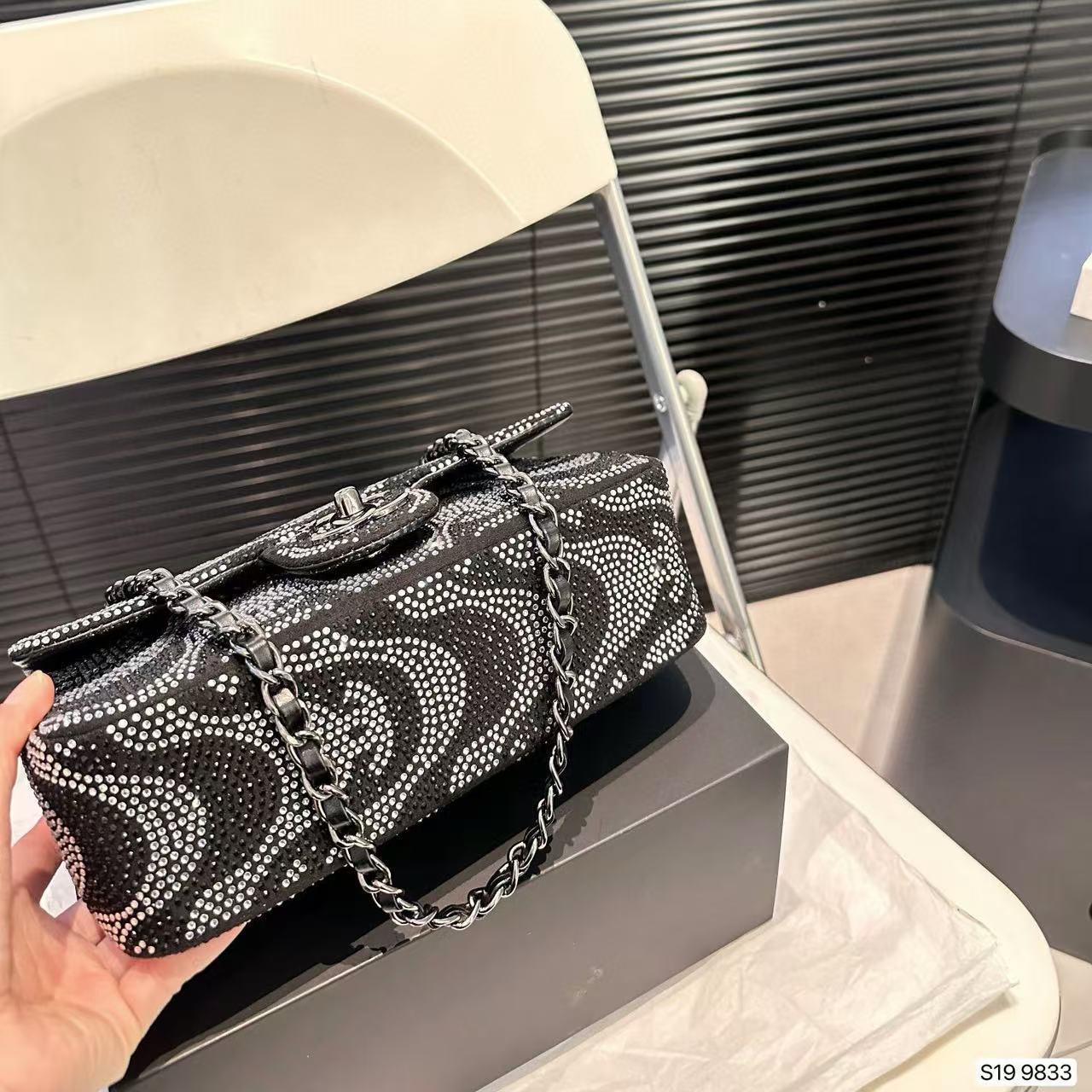 CHANE1 スパークリングダイヤモンド ショルダー クロスボディバッグ【50％割引+送料無料】