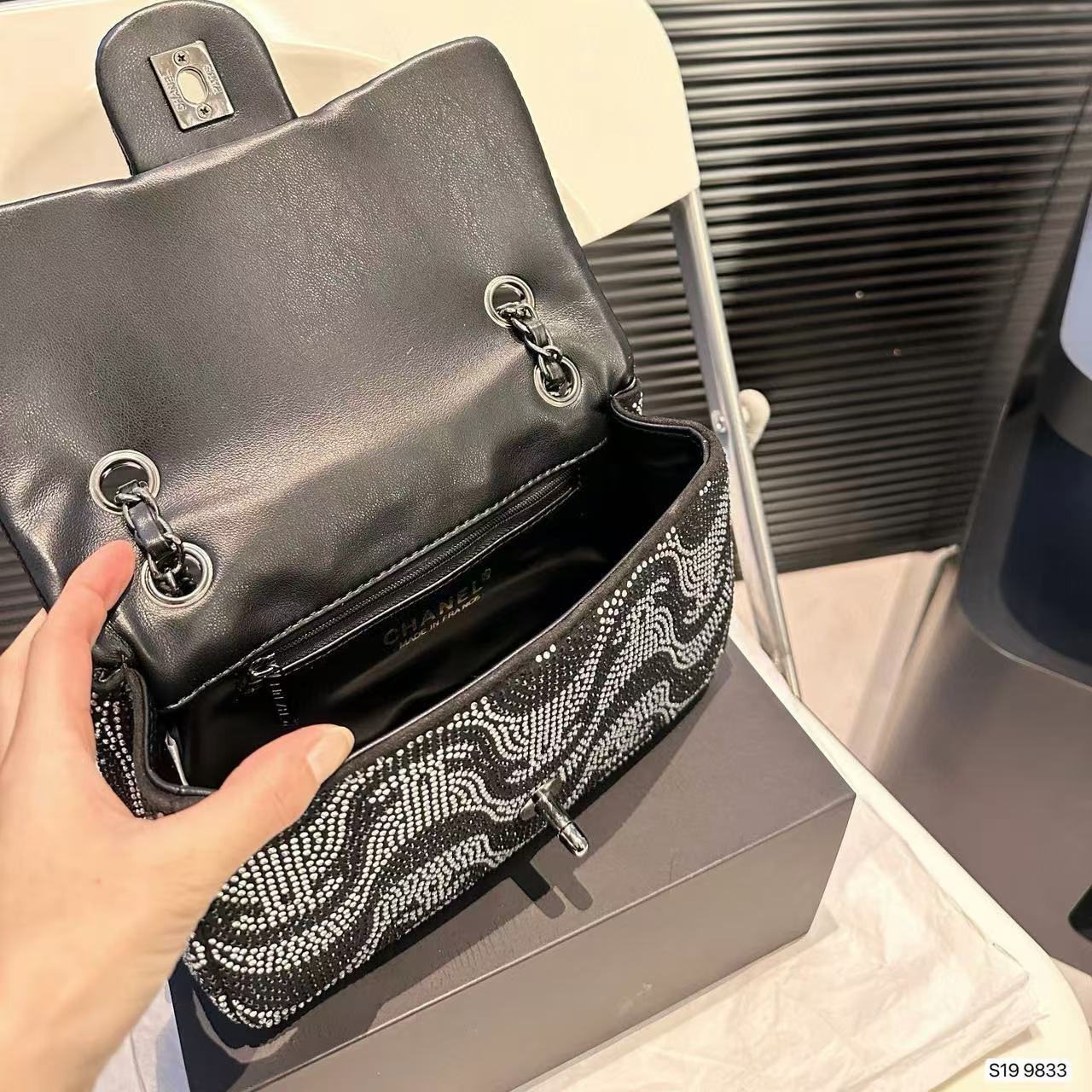 CHANE1 スパークリングダイヤモンド ショルダー クロスボディバッグ【50％割引+送料無料】