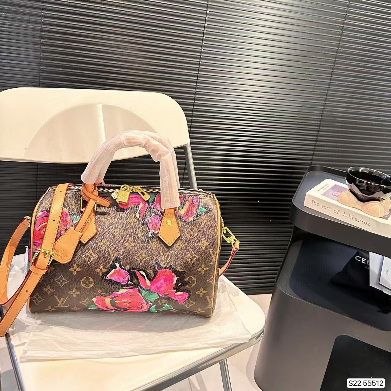 LV カラーペインティング ハンドバッグ【50％割引+送料無料】