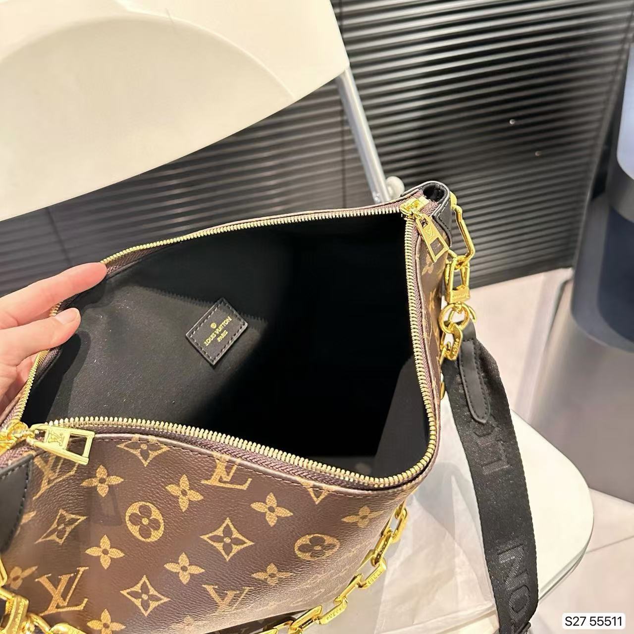 LV チェーン老眼ショルダークロスボディバッグ【50％割引+送料無料】
