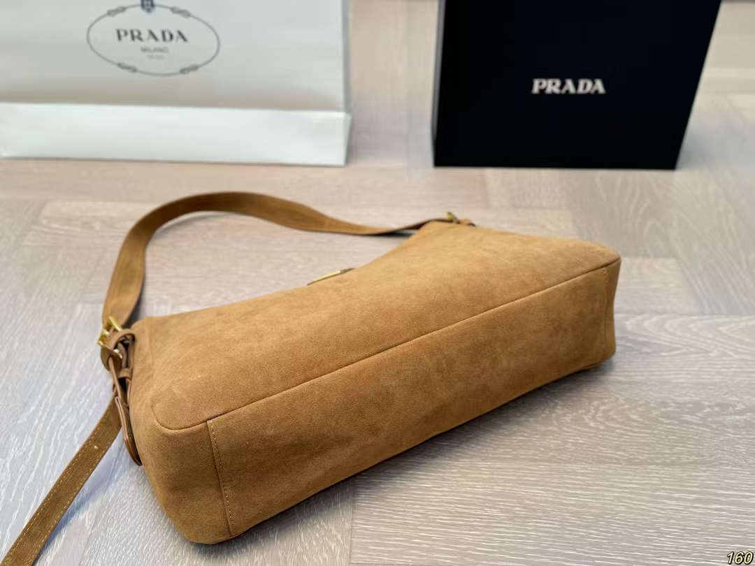 PR4DA 鹿革脇下バッグ【50％割引+送料無料】