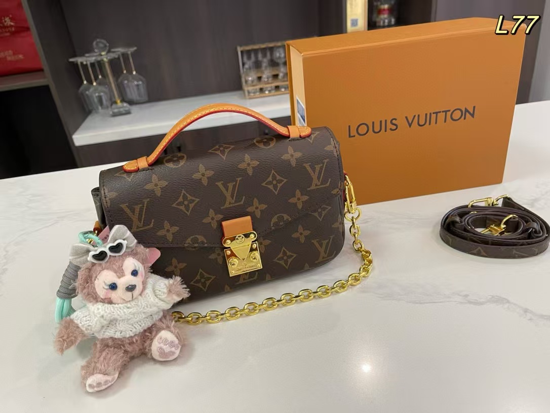 LV老眼チェーンハンドバッグ【50％割引+送料無料】