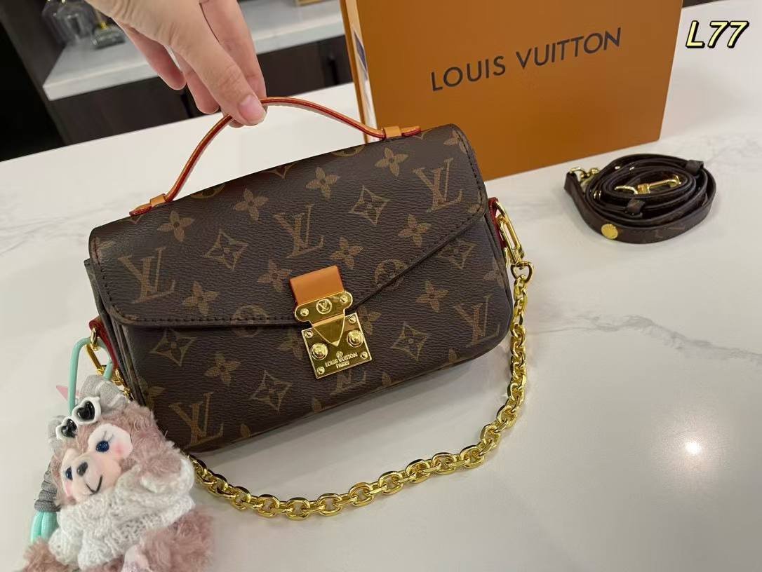 LV老眼チェーンハンドバッグ【50％割引+送料無料】