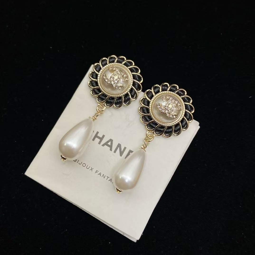 CHANE1 24K ウォータードロップパールイヤリング【50％割引+送料無料】