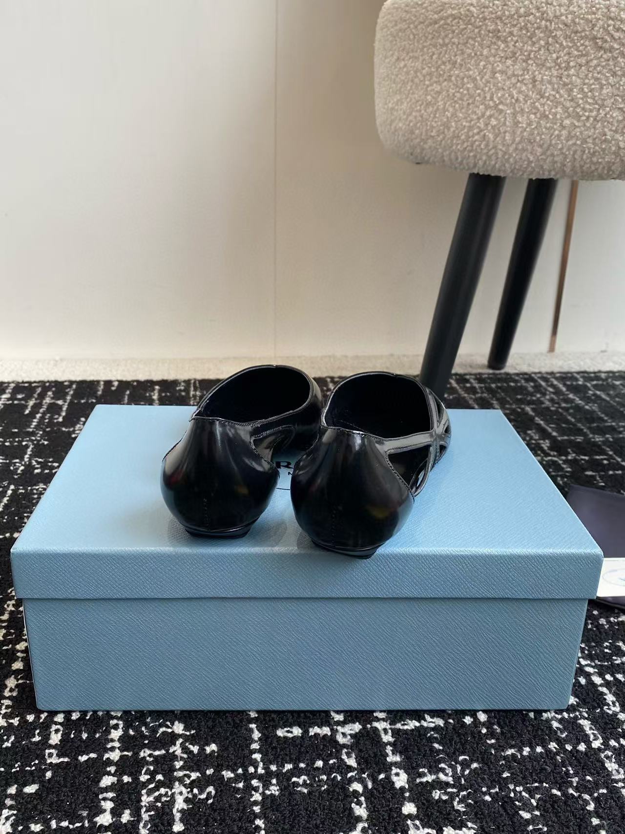 PR4DA 高品質ポインテッドトゥフラット【50％割引+送料無料】