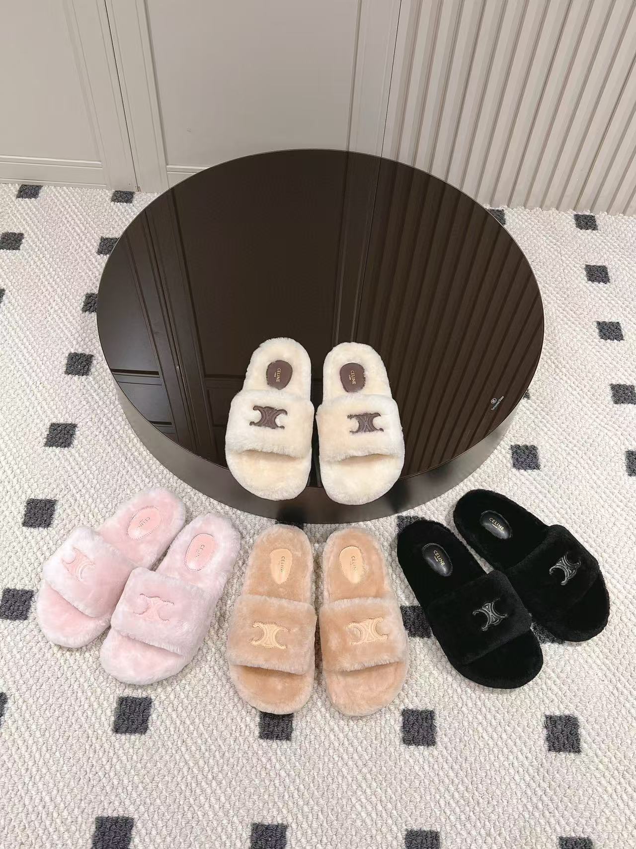 CEL1NE 高品質凱旋門ぬいぐるみスリッパ【50％割引+送料無料】